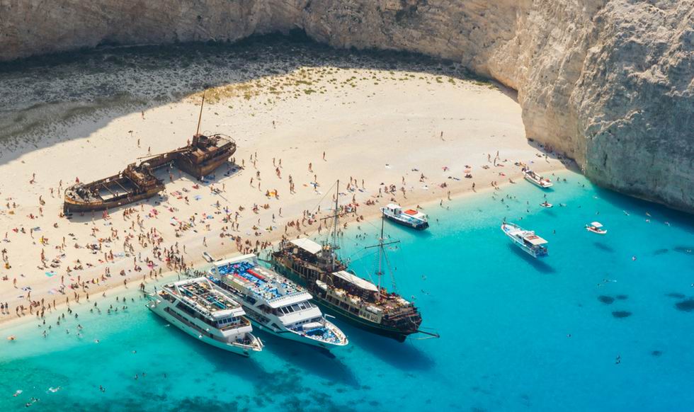 Navagio Beach zakynthos