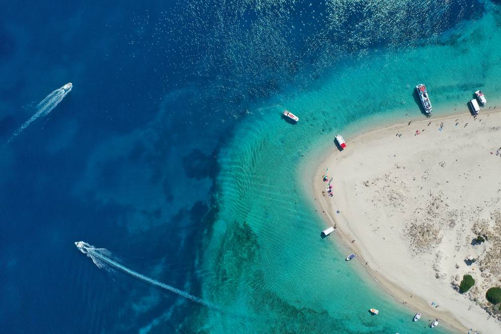 marathonisi beach zakynthos
