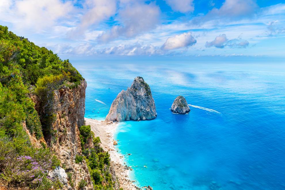 Mizithres sziklák Zakynthos